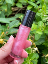 Load image into Gallery viewer, Summer Solstice The Heat and The Cool Oil Blend
